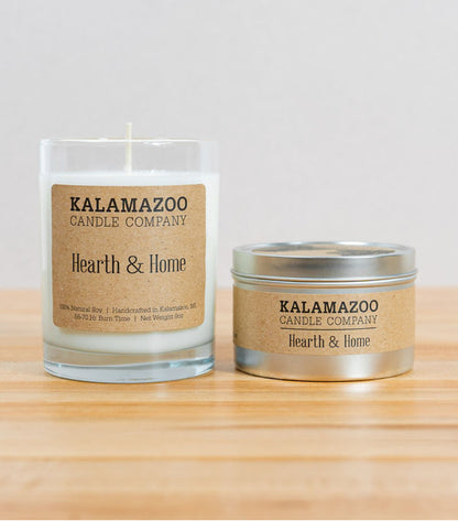 Warm toffee and buttery bourbon are deepened by notes of toasted oak, earthy cinnamon, and clove in this cozy candle cocktail.